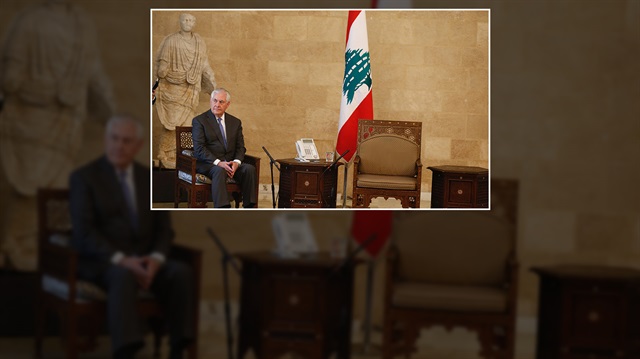Ortadoğu turu için Lübnan'a ziyaret gerçekleştiren ABD Dışişleri Bakanı Tillerson Cumhurbaşkanı Mişel Avn ile olan görüşmesinin öncesinde salonda bekletildi. Tillerson'un oturtulduğu koltuk ise dikkatlerden kaçmadı. 