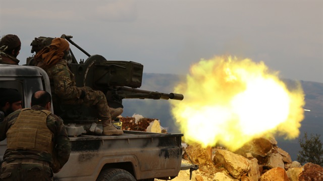 Afrin'de terör hedefleri yoğun bir şekilde bombalanıyor​