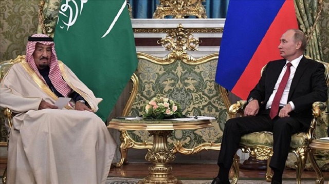 King Salman bin Abdulaziz Al Saud (L) of Saudi Arabia and Russia's President Vladimir Putin (R) meet for talks at the Moscow Kremlin in Moscow, Russia on October 5, 2017.