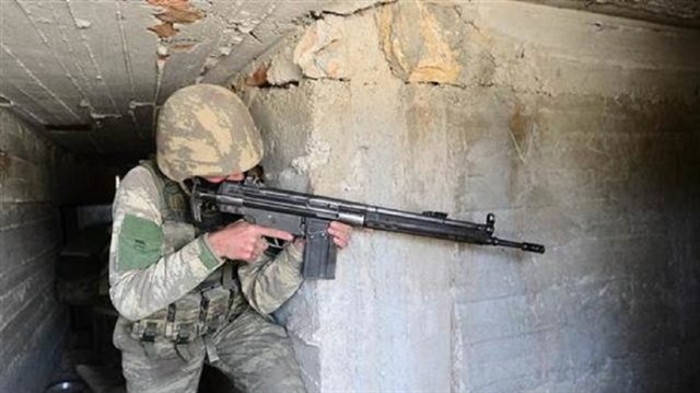 ​القوات التركية تلاحق الإرهابيين في داخل أوكارهم بعقرين