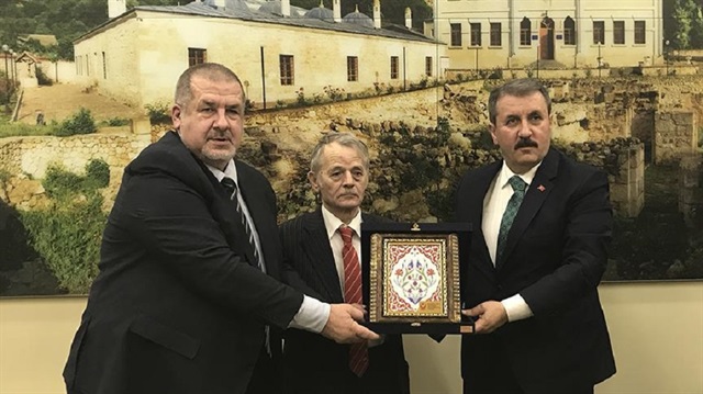  BBP Genel Başkanı Destici, Kırım Tatar halkının lideri Mustafa Abdülcemil Kırımoğlu ve KTMM Başkanı Refat Çubarov ile görüştü.
