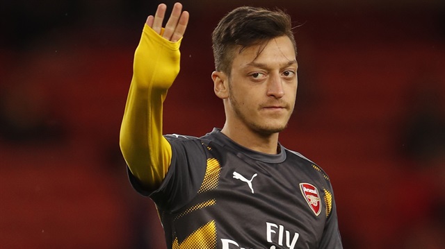 Mesut Özil, ligde çıktığı 22 maçta 4 gol atarken 7 de asist yaptı.