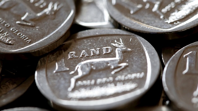 File Photo: South African Rand coins are seen in this photo illustration taken September 9, 2015. REUTERS/Mike Hutchings/File Photo