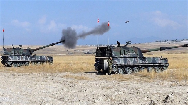 المدفعية التركية تستهدف مواقع الإرهابيين غربي عفرين