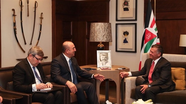 Turkish FM Mevlüt Çavuşoğlu and Jordanian King Abdullah II