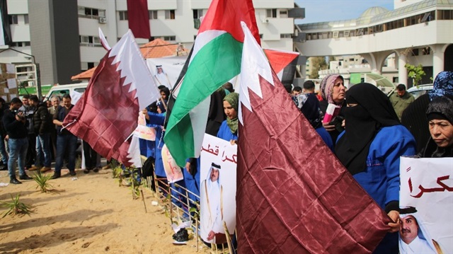 Katar, Gazze’ye 9 milyon dolarlık yardım gönderdi. 