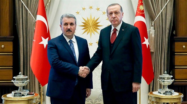 Cumhurbaşkanı Recep Tayyip Erdoğan ile BBP lideri Mustafa Destici görüştü.