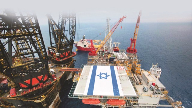 Mısır-İsrail 15 milyar dolarlık anlaşma imzaladı