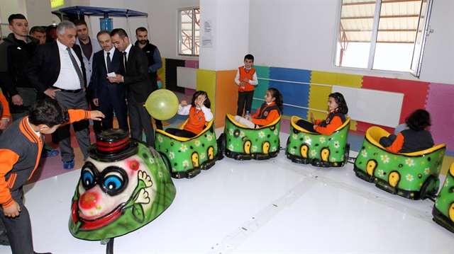 Hakkari Belediyesince açılan Çocuk Oyun ve Kültür Merkezi'ni 3 ayda 7 bin aile ziyaret etti.