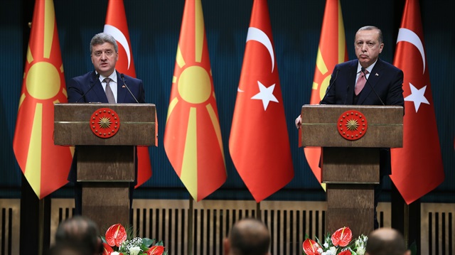مؤتمر صحفي مشترك بين الرئيس التركي ونظيره المقدوني في أنقرة
