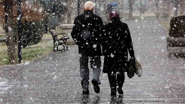 İstanbul'da beklenen kar yağışı için tarih verildi. 