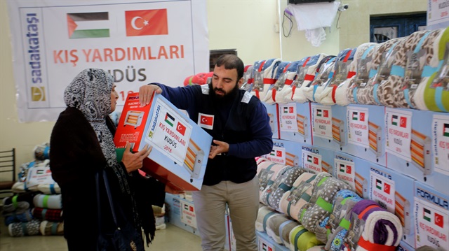 Turkish foundation aids 200 Palestinian families