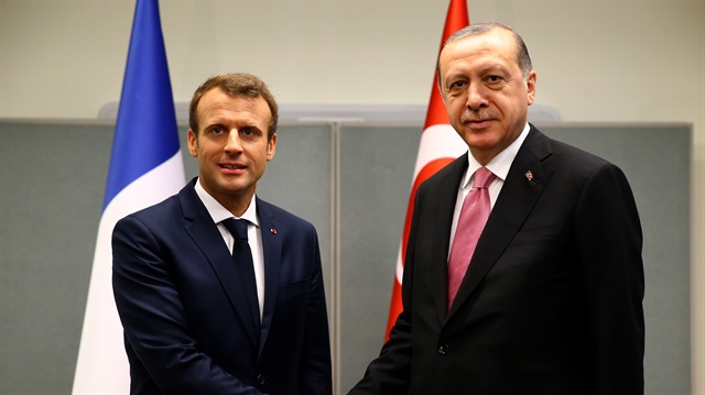 Cumhurbaşkanı Recep Tayyip Erdoğan ile Fransa Cumhurbaşkanı Macron görüşmesinden.