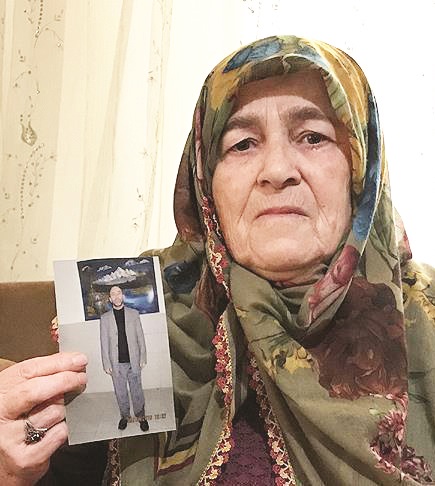 Tutuklu Kamil Aşkın'ın annesi Kıymet Aşkın, torunlarının baba hasretinden hasta olduklarını söyledi.