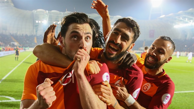 Ziraat Türkiye Kupası maçlarında Galatasaray Akhisarspor'u 2-1 yendi