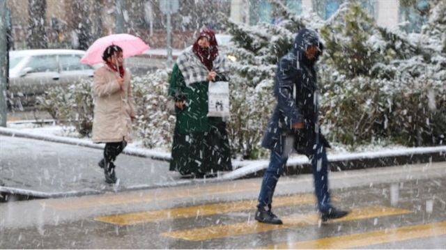 Meteorolojiden bazı iller kar yağışı uyarısı yapıldı. 