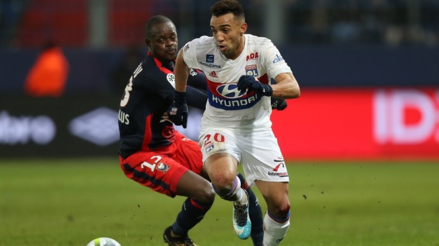 Olympique Lyon, Benfica'dan transfer ettiği Marçal'ın bonservisine 4,5 milyon euro ödemişti.