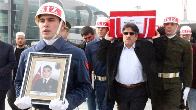 Jandarma Astsubay Çavuş Abdullah Taha Koç'un cenazesi askeri uçakla memleketi Konya'ya getirildi.