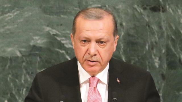 ​Cumhurbaşkanı Erdoğan, Afrin'deki çatışmayla ilgili bilgi aldı.