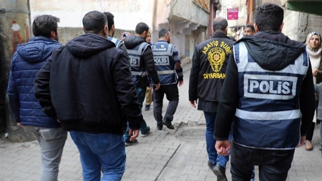 Diyarbakır’da 700 polisle asayiş uygulaması

