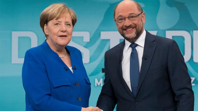 Almanya Başbakanı Angela Merkel ve Sosyal Demokrat Parti (SPD) Genel Başkanı Martin Schulz
