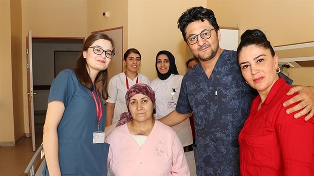 Azerbaycanlı hasta Veliyeva Türkiye'de sağlığına kavuştu.