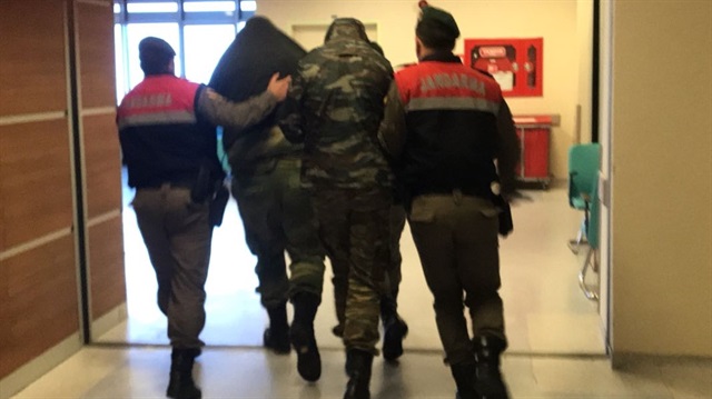 Askeri yasak bölgede yakalanan 2 Yunan askeri tutuklanmıştı. 