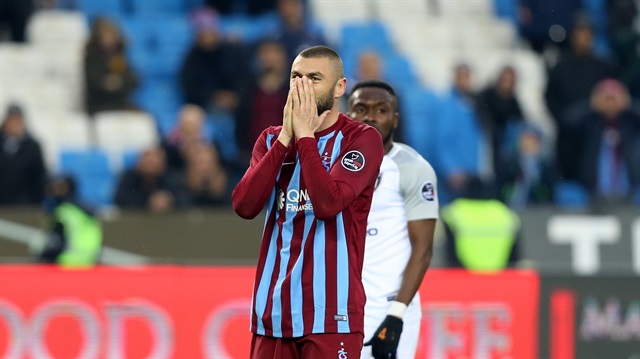 Burak Yılmaz bu sezon Trabzonspor'la ligde oynadığı 18 maçta 18 gol attı.