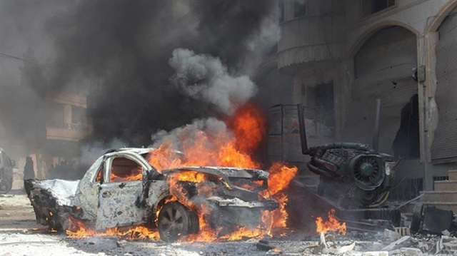 El-Bab ilçe merkezinde bomba yüklü araçla düzenlenen saldırıda 1 kişi öldü, 5 kişi de yaralandı.