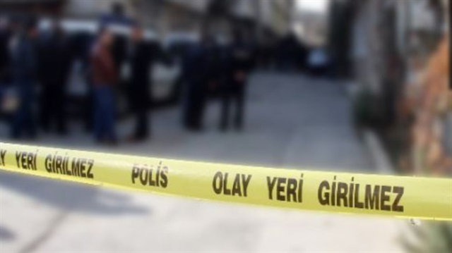 Beyoğlu'nda yabancı uyruklu bir kişi otel odasında ölü bulundu.