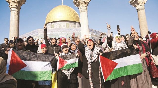 İsrail, Kudüs’teki Filistinlilerin ikamet haklarının iptal edilmesine imkan sağlayan yasayı kabul etti