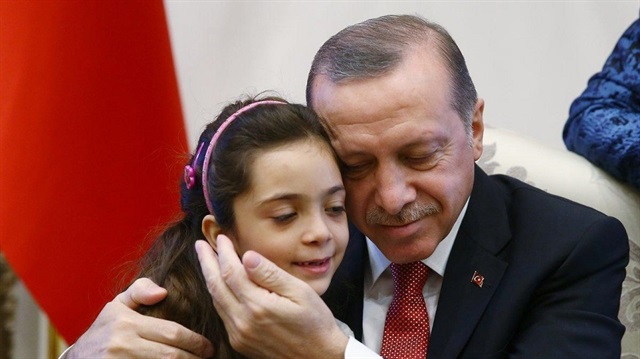جمعية دولية تمنح أردوغان "جائزة السلام الدولية" تقديرًا لخدمته أطفالَ اللاجئين
