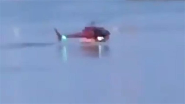 ABD'de Doğu Nehri'ne helikopter düştü. 