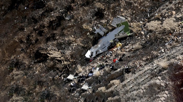İran'da düşen Başaran Holding'e ait özel uçağın enkazının ilk görüntüleri ortaya çıktı. 