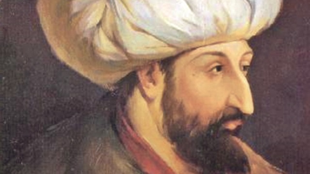 Fatih Sultan Mehmet’in kaleme aldığı şiirler kitap haline getirildi.