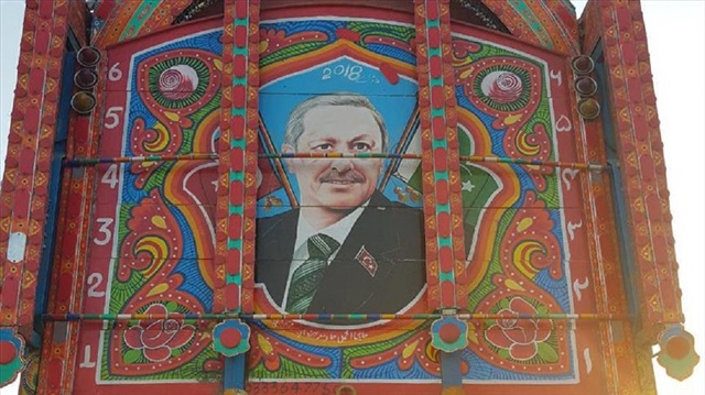 Turkish President Recep Tayyip Erdoğan’s portrait painted on a truck