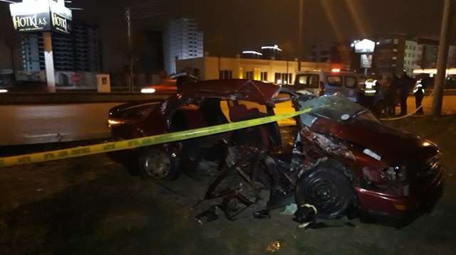 Son dakika... Ankara Başkent’te trafik kazası: 2 ölü, 2 yaralı