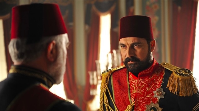 Sultan Abdülhamid, keskin zekasıyla Parvus’un oyununu bozarak, büyük bir katliamın olmasını engelledi.