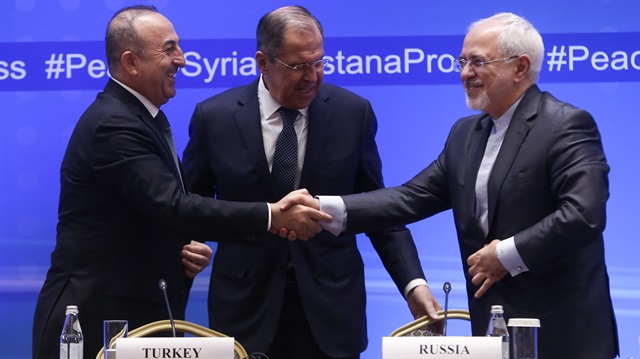 Çavuşoğlu, Lavrov ve Zarif, Astana'da Suriye'nin toprak bütünlüğüne bir kez daha vurgu yaparak, bölge dışı aktörlerin müdahalelerinin soruna çözüm getirme- yeceğini vurguladı.