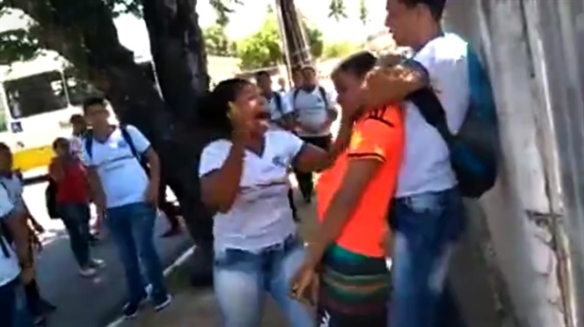 Sokak kavgasında dehşet: Boğarak öldürdü!