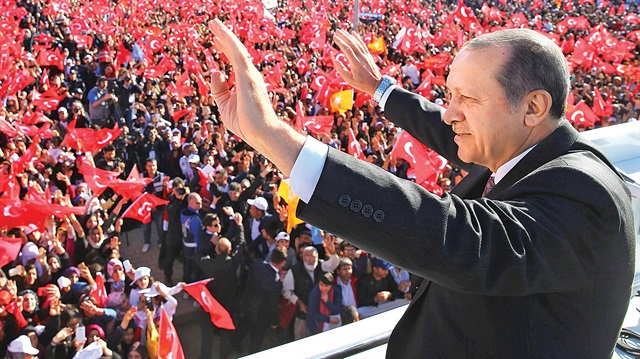 Cumhurbaşkanı Erdoğan, Diyarbakır ve Türkiye’nin terörden çok çektiğini ama o günlerin artık geride kaldığını söyledi.