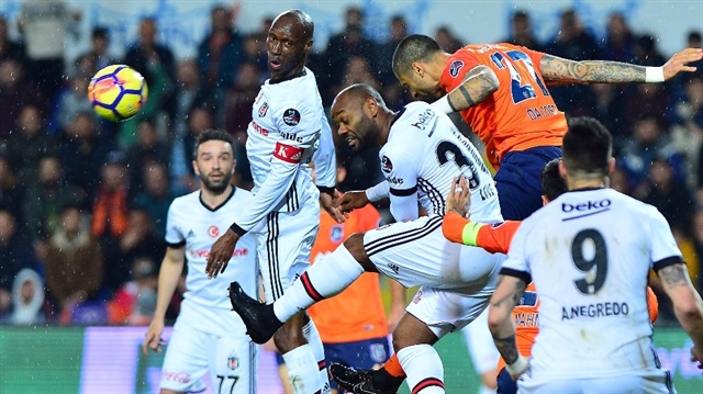 Beşiktaş'ta fatura Lens ve Vagner Love'a kesildi