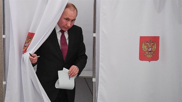 Rusya Devlet Başkanı Vladimir Putin, sabahın erken saatlerinde oyunu kullandı.