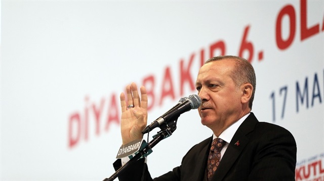 أردوغان يعلن السيطرة الكاملة لقوات "غصن الزيتون" على مركز مدينة عفرين
