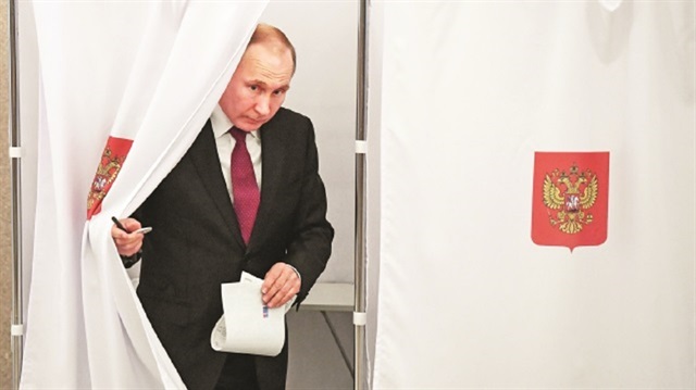 بوتين يفوز برئاسة محسومة له أصلًا