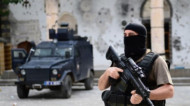21 إرهابيًّا خلال أسبوع.. الداخلية التركية تعلن عن حصيلة عملياتها داخل تركيا

