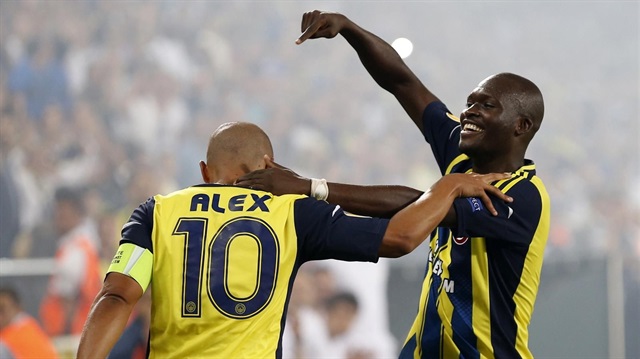 Alex de Souza, Fenerbahçe kariyerinde 333 maçta 167 gol attı, 143 de asist yaptı.
