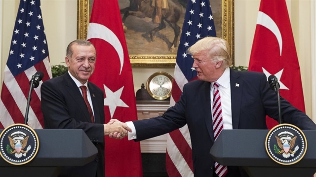 Erdoğan (L) and Trump (R).