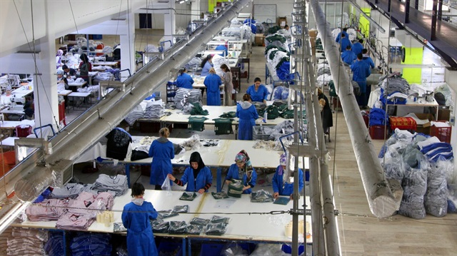 Zeybekci, tekstil ve konfeksiyonda yatırımların teşvik kapsamına alınacağını söyledi.