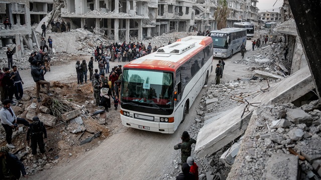 Evacuations continue in Syria's Eastern Ghouta